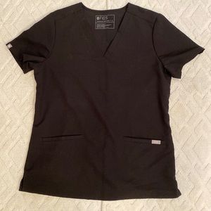 Figs Casma Scrub top- 3 pockets